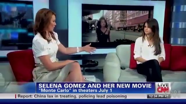 Selena Gomez Interview 2011 017