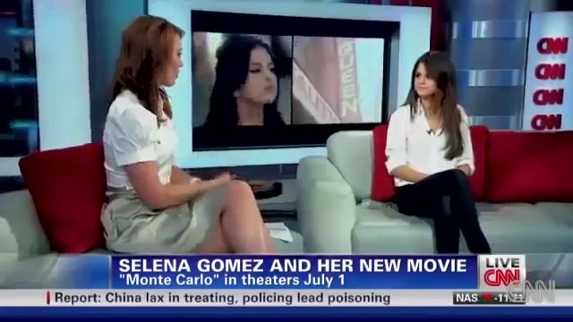 Selena Gomez Interview 2011 029