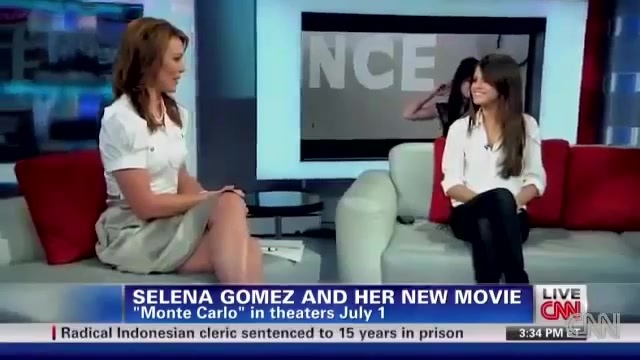 Selena Gomez Interview 2011 048