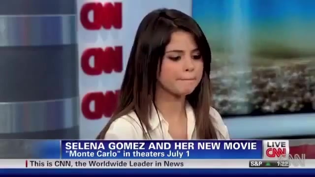 Selena Gomez Interview 2011 074