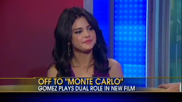 Selena Gomez Talks Bieber_ Growing Up 070