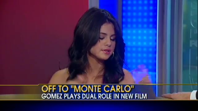 Selena Gomez Talks Bieber_ Growing Up 117