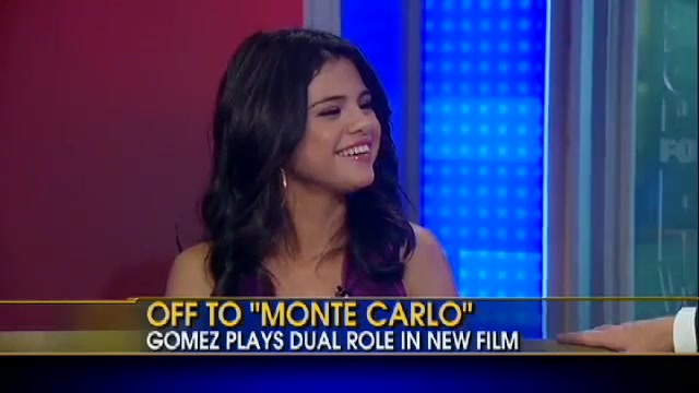 Selena Gomez Talks Bieber_ Growing Up 124