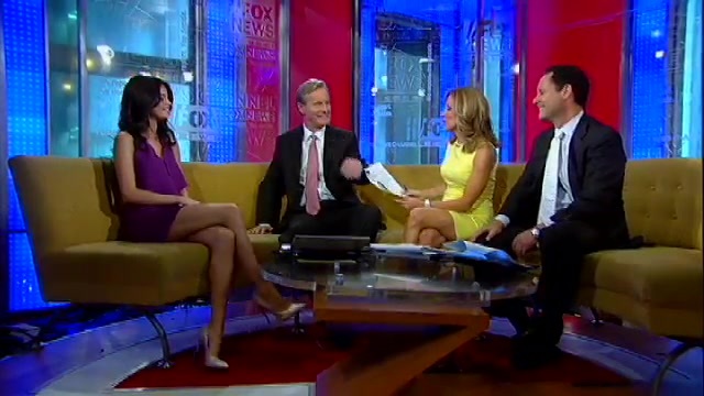 Selena Gomez Talks Bieber_ Growing Up 222