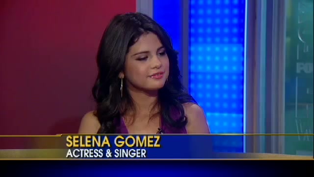 Selena Gomez Talks Bieber_ Growing Up 252