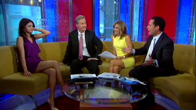 Selena Gomez Talks Bieber_ Growing Up 317