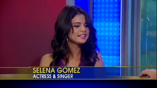 Selena Gomez Talks Bieber_ Growing Up 348