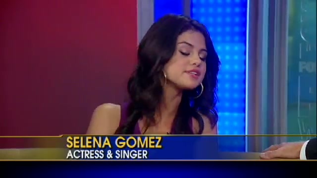 Selena Gomez Talks Bieber_ Growing Up 373