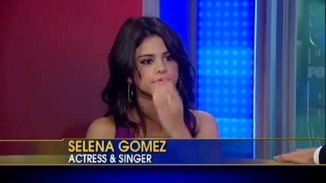 Selena Gomez Talks Bieber_ Growing Up 458