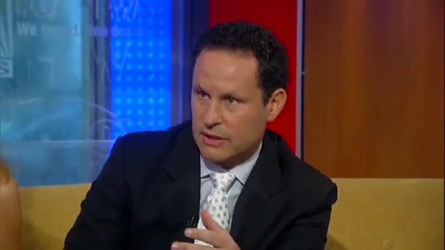 Selena Gomez Talks Bieber_ Growing Up 460