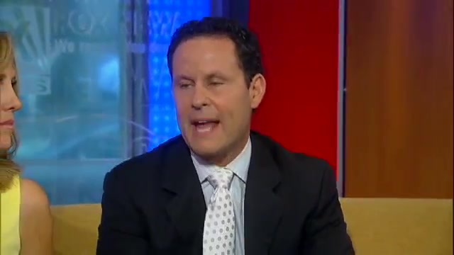 Selena Gomez Talks Bieber_ Growing Up 463