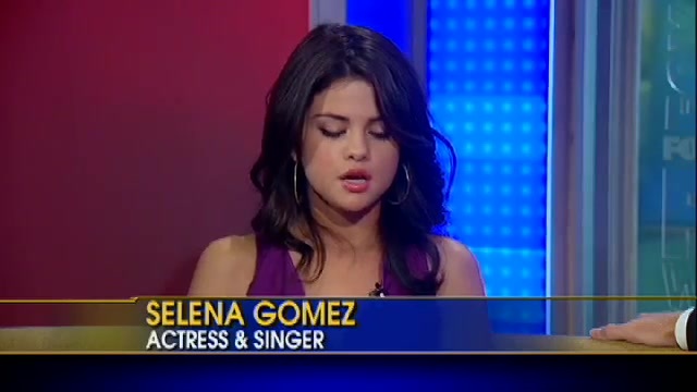 Selena Gomez Talks Bieber_ Growing Up 474