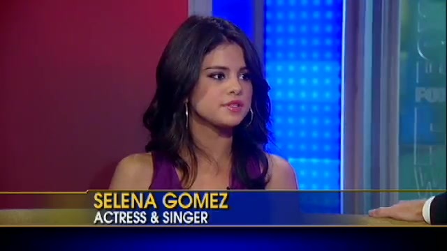 Selena Gomez Talks Bieber_ Growing Up 480