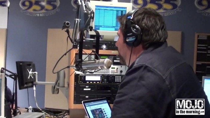 Selena Gomez in Studio - Mojo In The Morning - Channel 955 - Video 1 of 2 119 - Selena Gomez in Studio - Mojo In The Morning - Channel 955 - Video 1 of 2