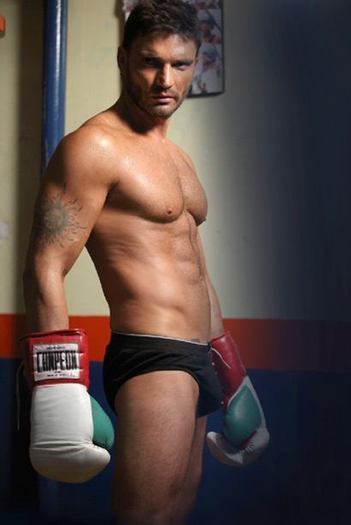 juliangilboxeador0201