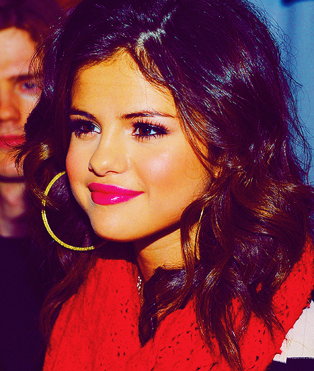 tumblr_lyv7lfLMNo1qfcl8lo1_500_large - 0     Support my Selena