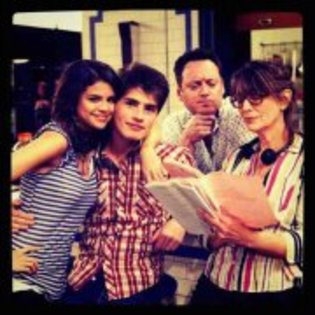 377175_284530168245030_283252851706095_959852_937635411_a - 0 Instragram Pics x3