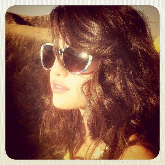 389095_284657581565622_283252851706095_960495_1993304451_n - 0 Instragram Pics x3