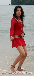 NEHA JHULKA, NEHA JHULKA WET, NEHA JHULKA IN RED DRESS, NEHA JHULKA IN BEACH (8)