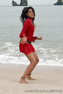 NEHA JHULKA, NEHA JHULKA WET, NEHA JHULKA IN RED DRESS, NEHA JHULKA IN BEACH (12)