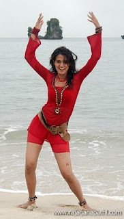 NEHA JHULKA, NEHA JHULKA WET, NEHA JHULKA IN RED DRESS, NEHA JHULKA IN BEACH (13)