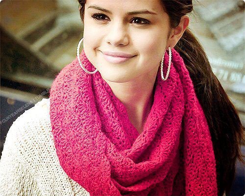 299230_258873670815087_229460823756372_648225_2090614536_n - 0                                  Aye - here Maffy_Unicorn