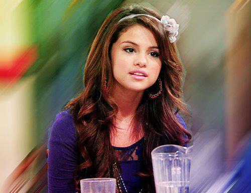 305247_293538904003150_171345409555834_1102655_414945794_n - 0                                  Aye - here Maffy_Unicorn