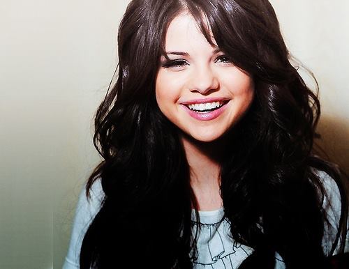 320296_253545064681281_229460823756372_632044_1626666561_n - 0                                  Aye - here Maffy_Unicorn