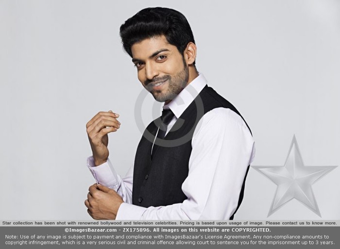 ZX175896 - Geet Hui Sabse Parayi Gurmeet Choudhary Photoshoot II