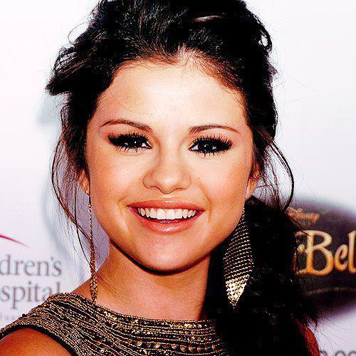 296021_258850520817402_229460823756372_648053_1072620805_n