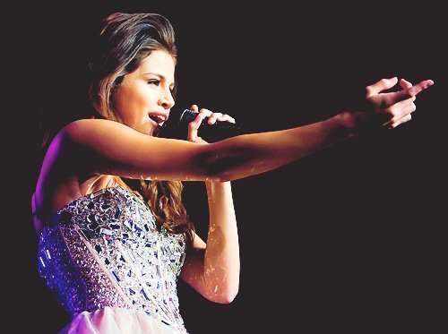 393908_227489297341169_108486825908084_478877_1586656370_n_large