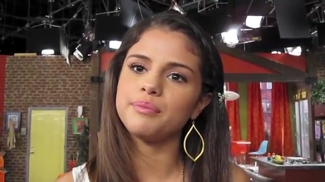 SELENA GOMEZ On The Last Day Of Shooting WIZARDS OF WAVERLY PLACE! 474