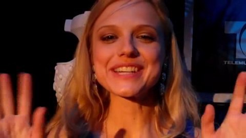 86bdb2f6f8c4 - El fantasma de Elena