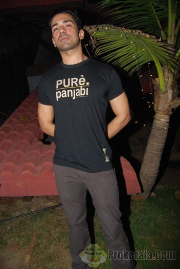 abhinav-shukla-at-launch-of-star-one-new-tv-10317 - Geet - Hui Sabse Parayi Launch Pictures