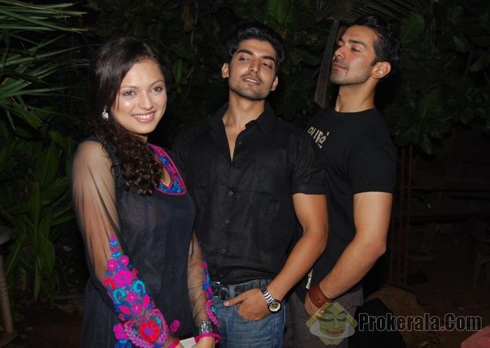 drashti-dhami-gurmeet-choudhary-and-abhinav-10319 - Geet - Hui Sabse Parayi Launch Pictures