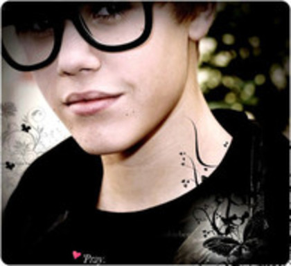 x.Uh ce cautsii aici? - The School Nerd