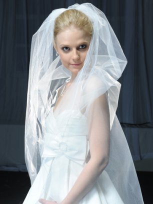 37926_118945621485129_107514375961587_104077_7948981_n - El fantasma de Elena