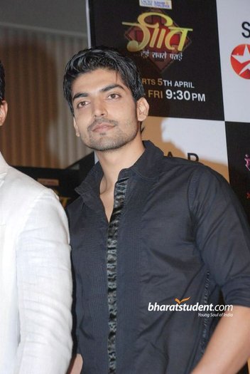 228003_193941107318335_117720784940368_498413_4534914_n