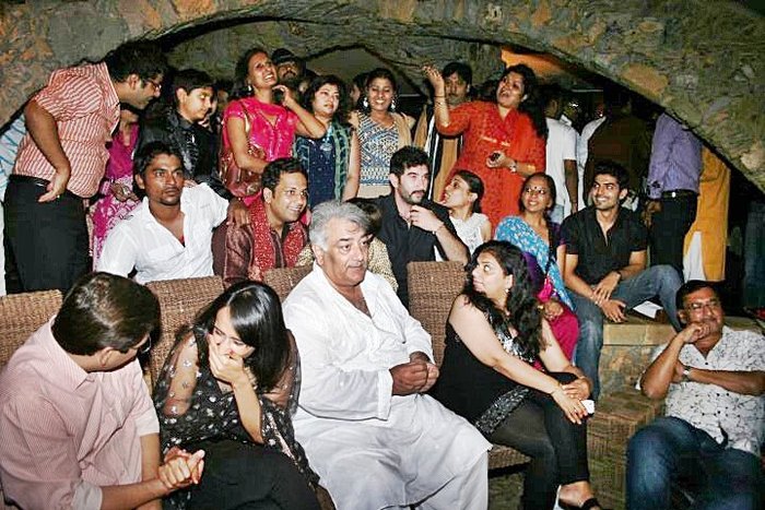 249440_194878003891312_117720784940368_506736_1457791_n