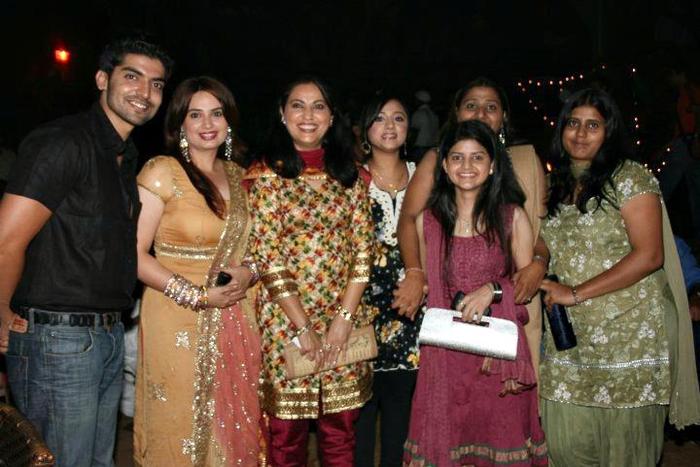 388542_297132590332519_117720784940368_860249_41974396_n