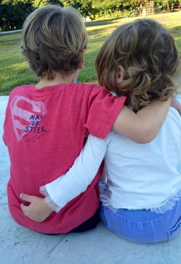 396919_321495461216082_122460837786213_1106821_1943349504_n - Elizabeth Gutierrez