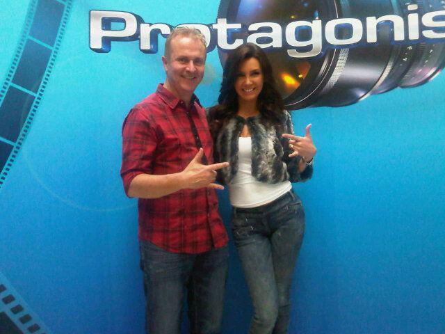 386196_298183993547229_122460837786213_1034924_639799359_n