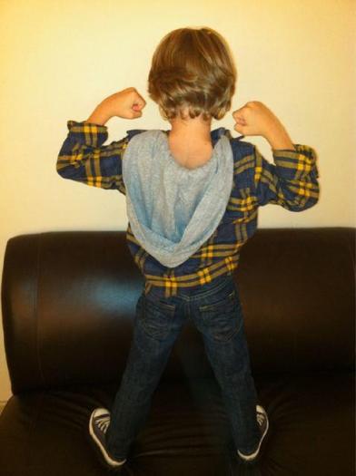 293668_271575832874712_122460837786213_946063_953510528_n