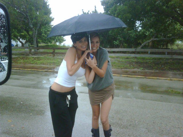 263041_219306608101635_122460837786213_751408_6002190_n