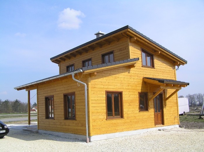 BIrou Lisca Haus - Case din lemn rectangular