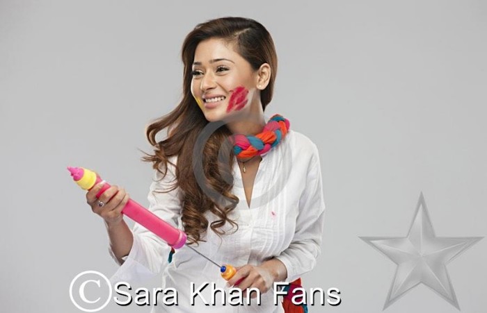 396449_235564909870799_234848326609124_476565_226656030_n - Sara Khan  PhotoShoot New