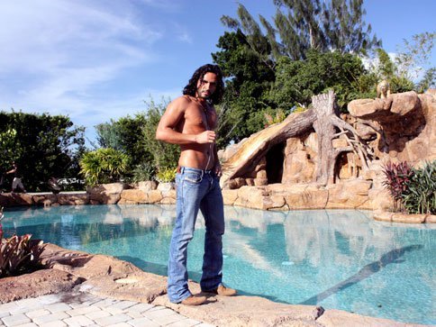 36068_136365296411463_121732754541384_178603_1503401_n - Fabian Rios