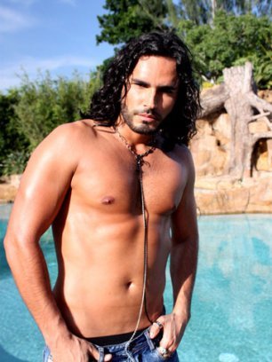 64366_136365469744779_121732754541384_178607_5267214_n - Fabian Rios