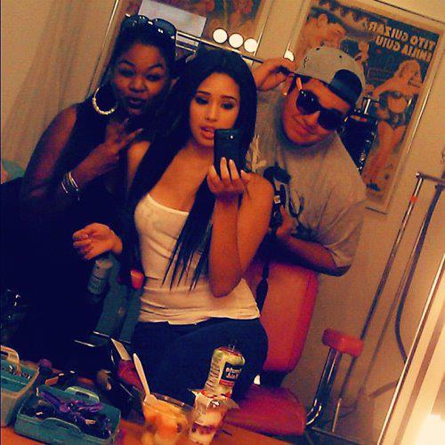 387506_117221935061058_100003197578145_92979_2019367334_n - jasmine V 2