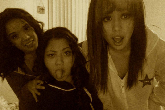 387886_117209111729007_100003197578145_92862_421650125_n - jasmine V 2